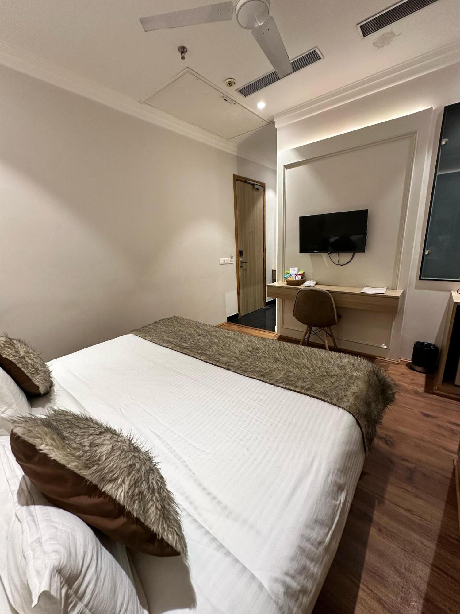 Hotel Euphoria Green Amritsar Dış mekan fotoğraf